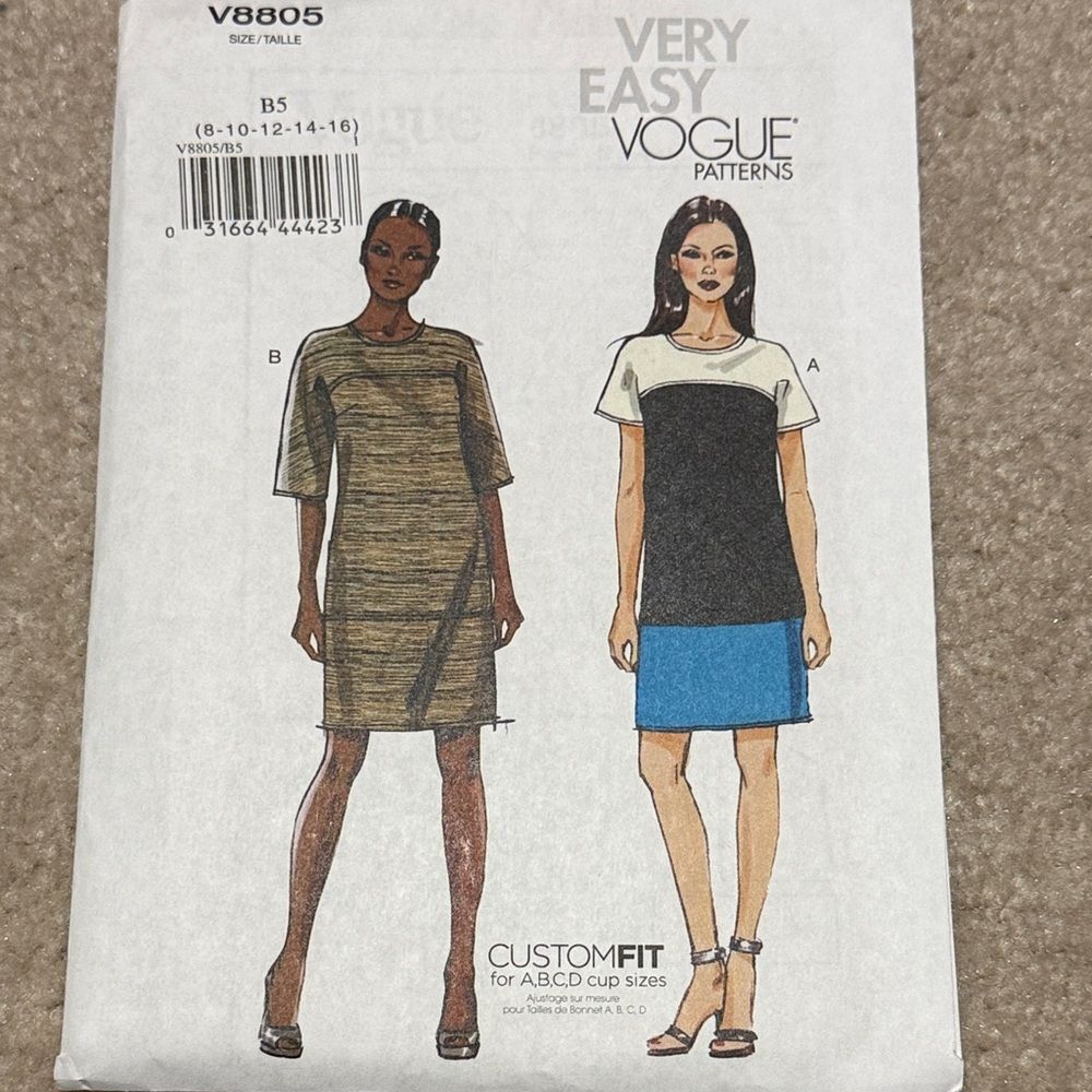 Vogue women's dress sewing pattern